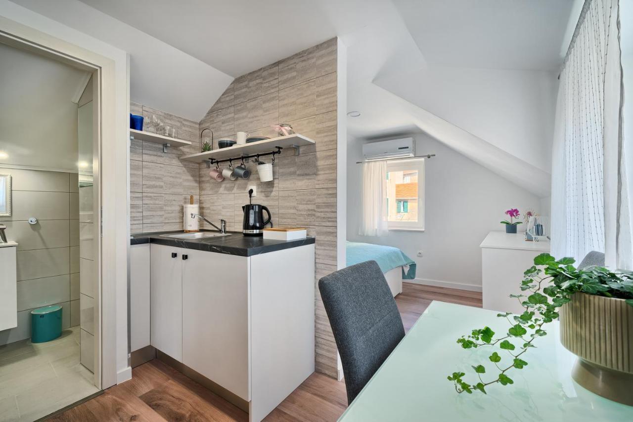 Loft Rooms سبليت المظهر الخارجي الصورة